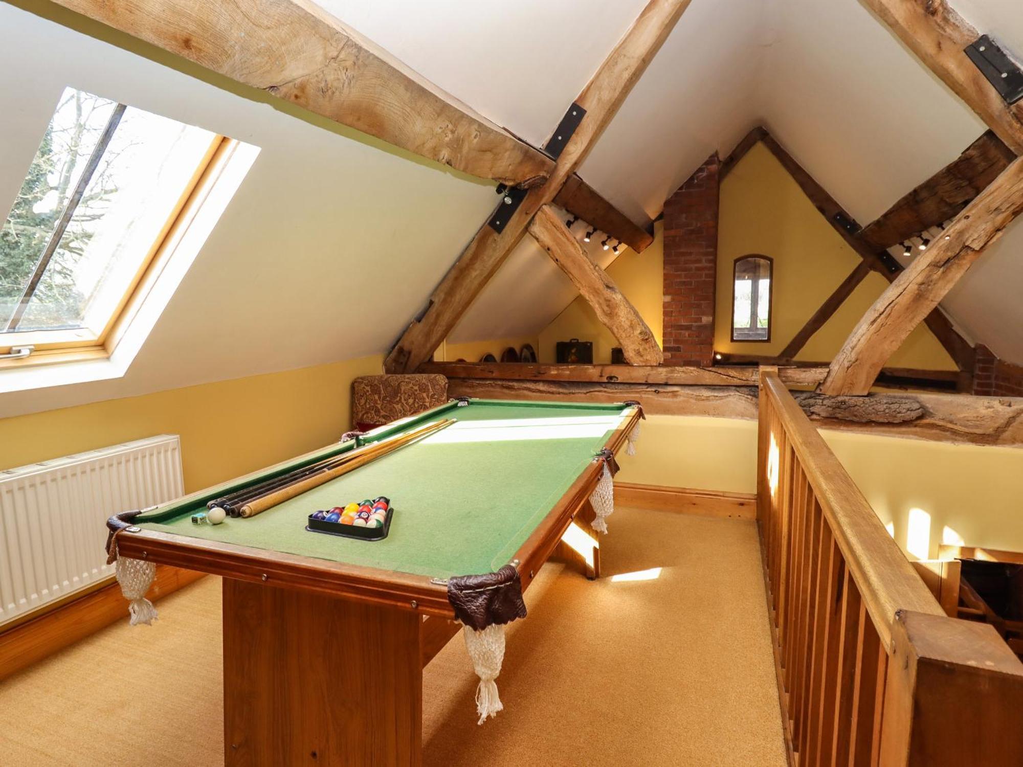 The Granary Villa Shrewsbury Bagian luar foto